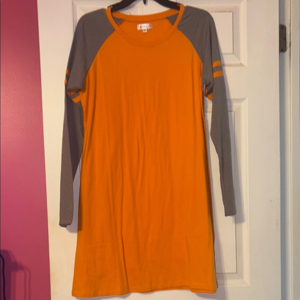 Stewart Simmons Orange & Gray Long Sleeve Dress